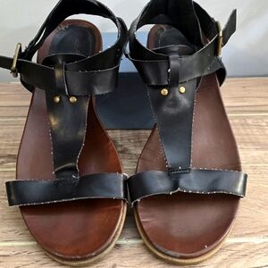 682 Womens Kenneth Cole Reaction Gladiator Style Faux Leather Sandal Black 8 M